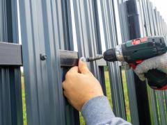 Boost the Privacy and Safety of your Space by Hiring Top Fencing Contractors