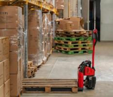 Efficient Pallet Services for Your Logistics Needs!
