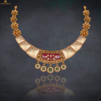 Get Best Advice with Jewelers in Greater Noida West 