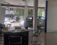 Visit KVR Autocars Eeco Car Dealer Cheruvathur For Best Deals 
