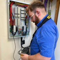 Advance Electrical Contractors in Wisconsin - Your Trusted Electrical Experts