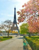 Personalized AI-guided Paris Travel Experiences