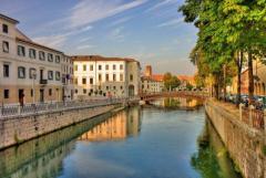 Get Deal on Venice to Budapest Transfer Services | Central Europe Transfer