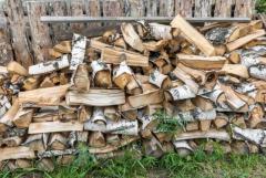 Premium Firewood Suppliers in Ottawa, ON: Keep Your Home Warm and Cozy